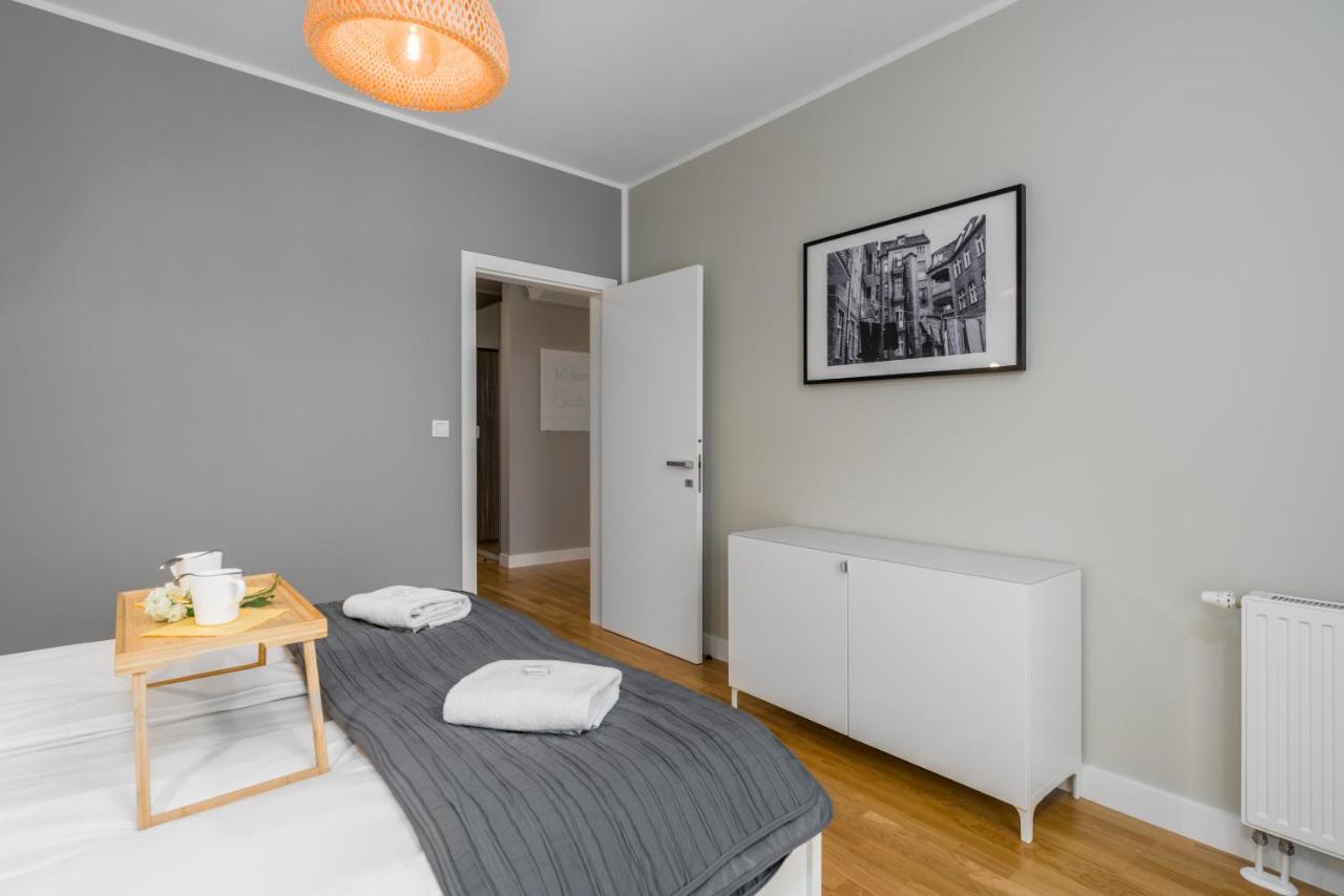 Apartament Black & White Mostowa By Renters ポズナン エクステリア 写真