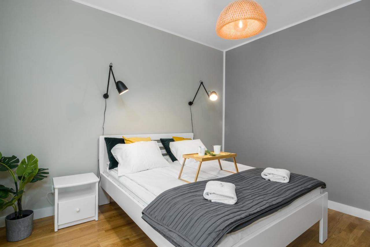 Apartament Black & White Mostowa By Renters ポズナン エクステリア 写真