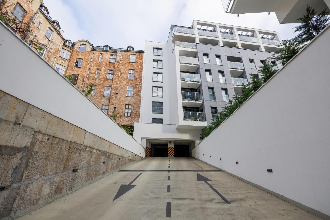 Apartament Black & White Mostowa By Renters ポズナン エクステリア 写真